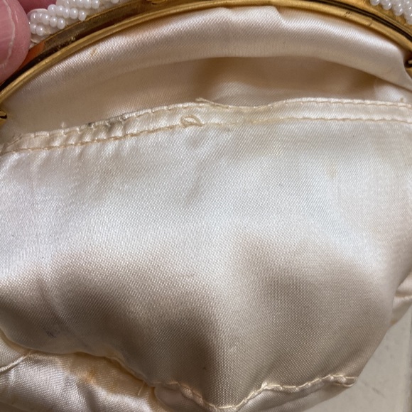 Vintage sequined beaded bag made in Hong Kong - Picture 7 of 9